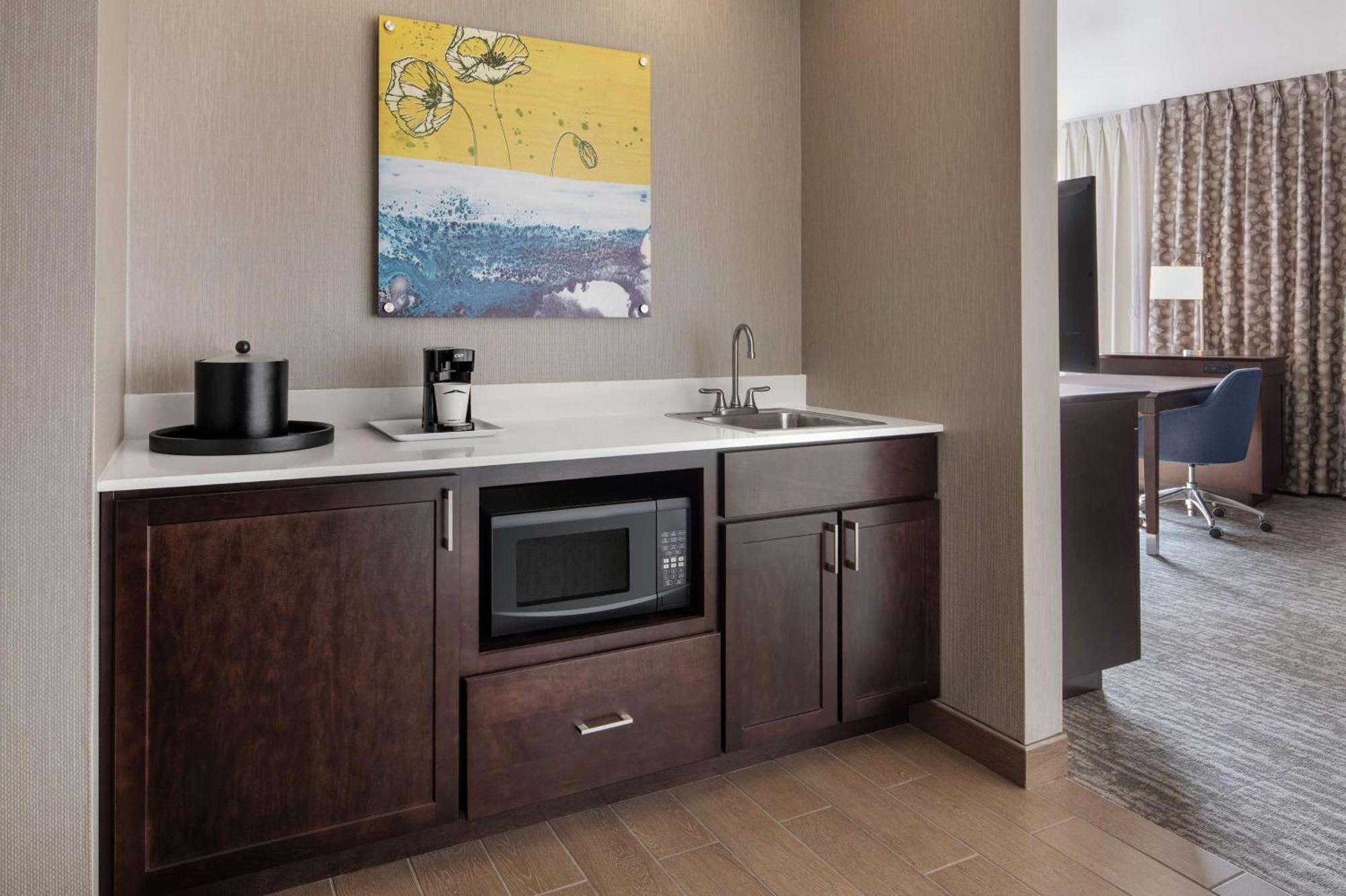 Hampton Inn & Suites Teaneck/Glenpointe Kültér fotó